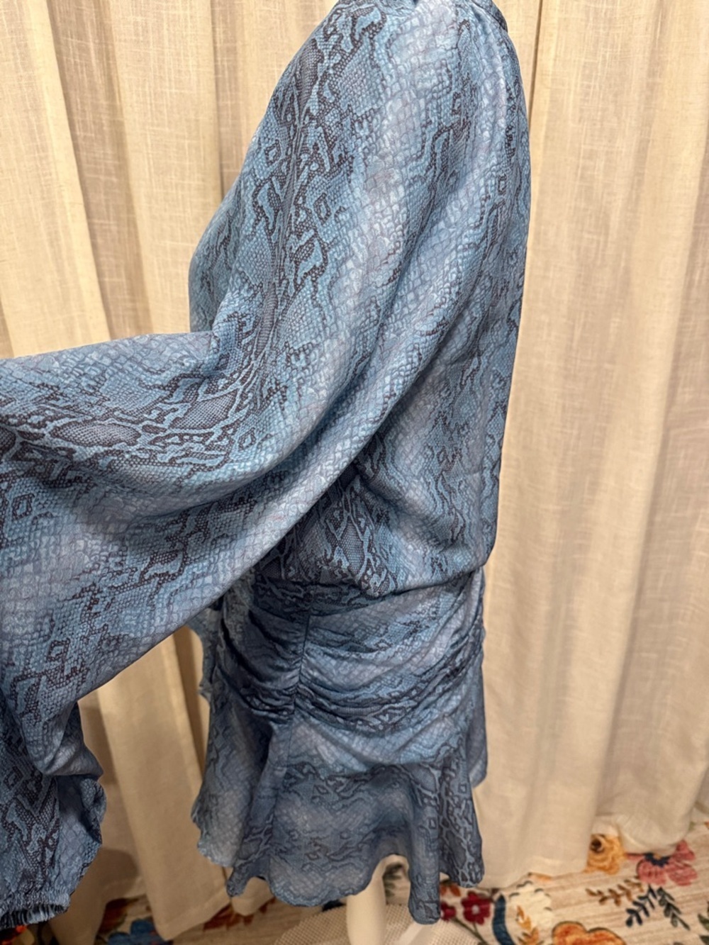 Ramy Brook Silk Snake Print Mini Dress Blue Gray Long Sleeve Ruched Waist - Picture 7 of 16